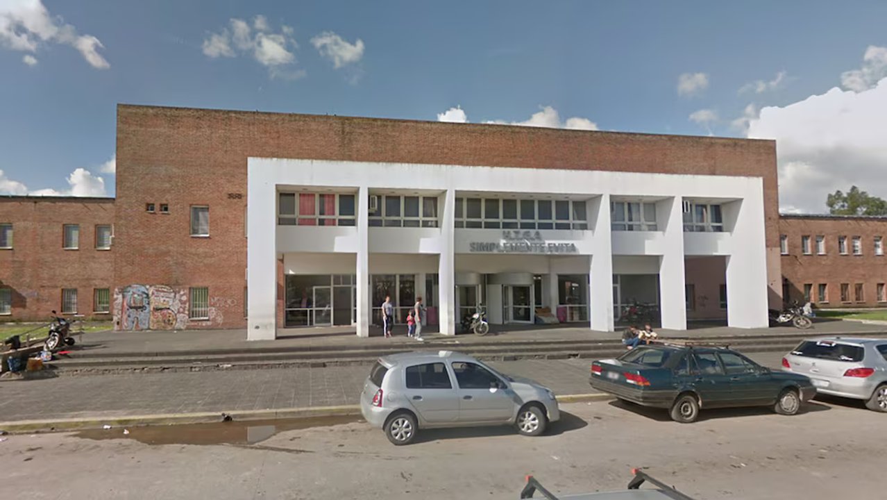 Un custodio de la ministra Monteoliva fue herido en un intento de robo e hirió a dos delincuentes